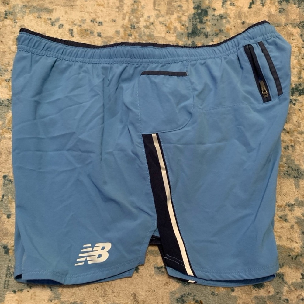 New Balance mens running shorts L